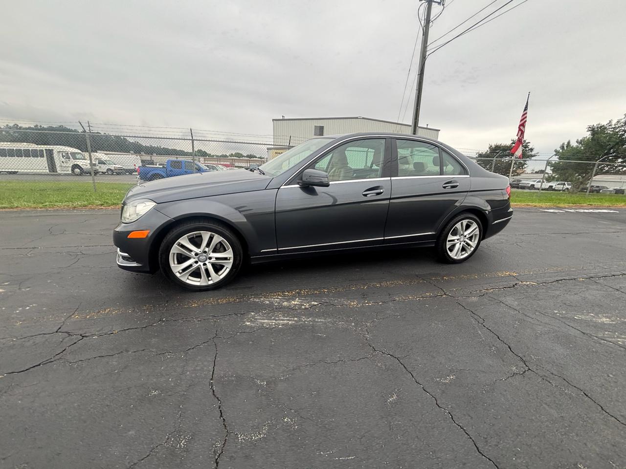 Mercedes-Benz C-Class C300 4MATIC Sport Sedan 2013