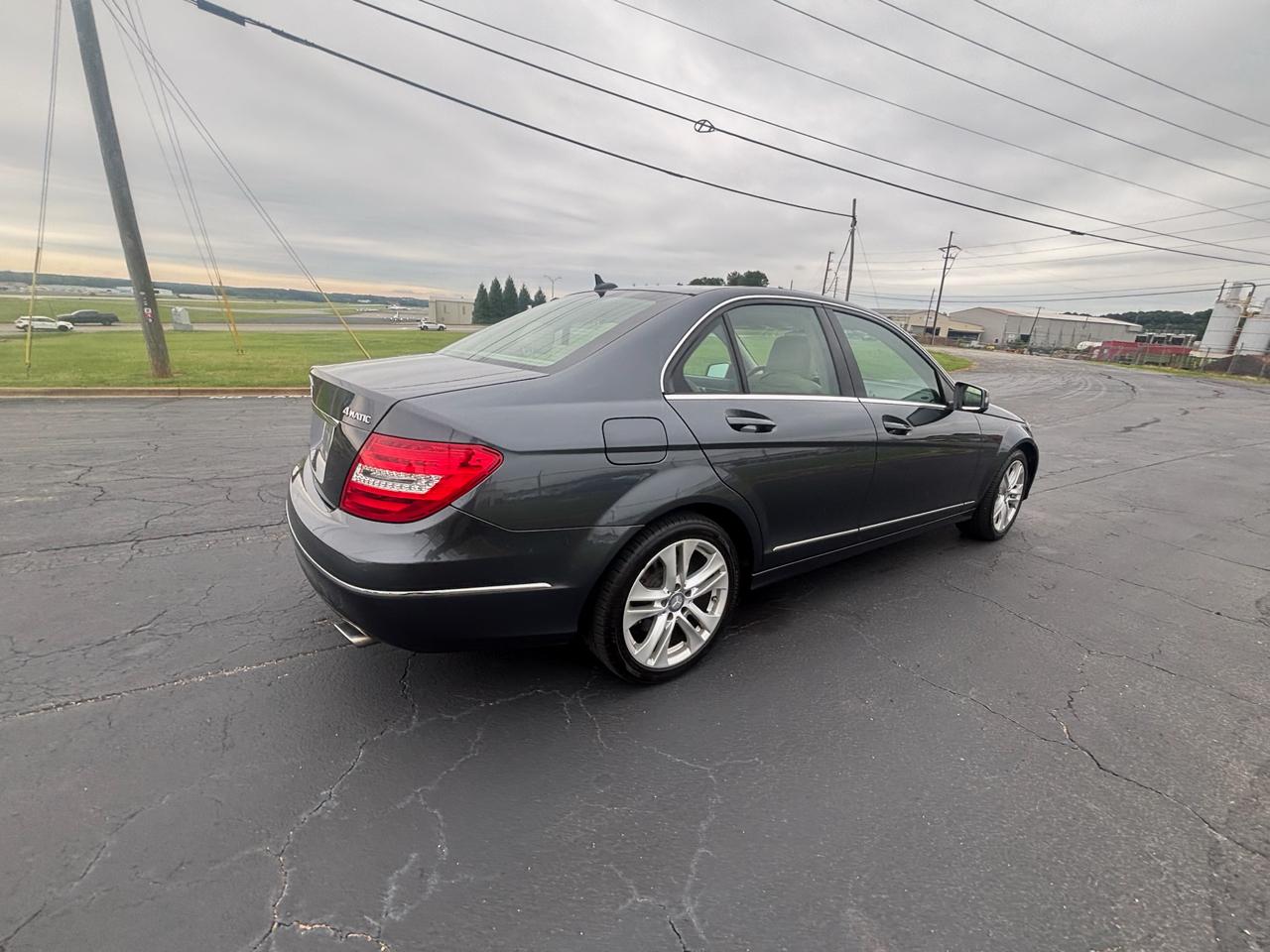 Mercedes-Benz C-Class C300 4MATIC Sport Sedan 2013