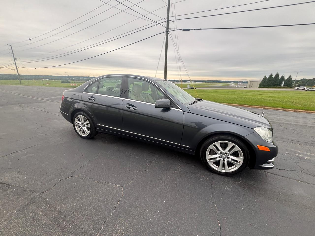 Mercedes-Benz C-Class C300 4MATIC Sport Sedan 2013