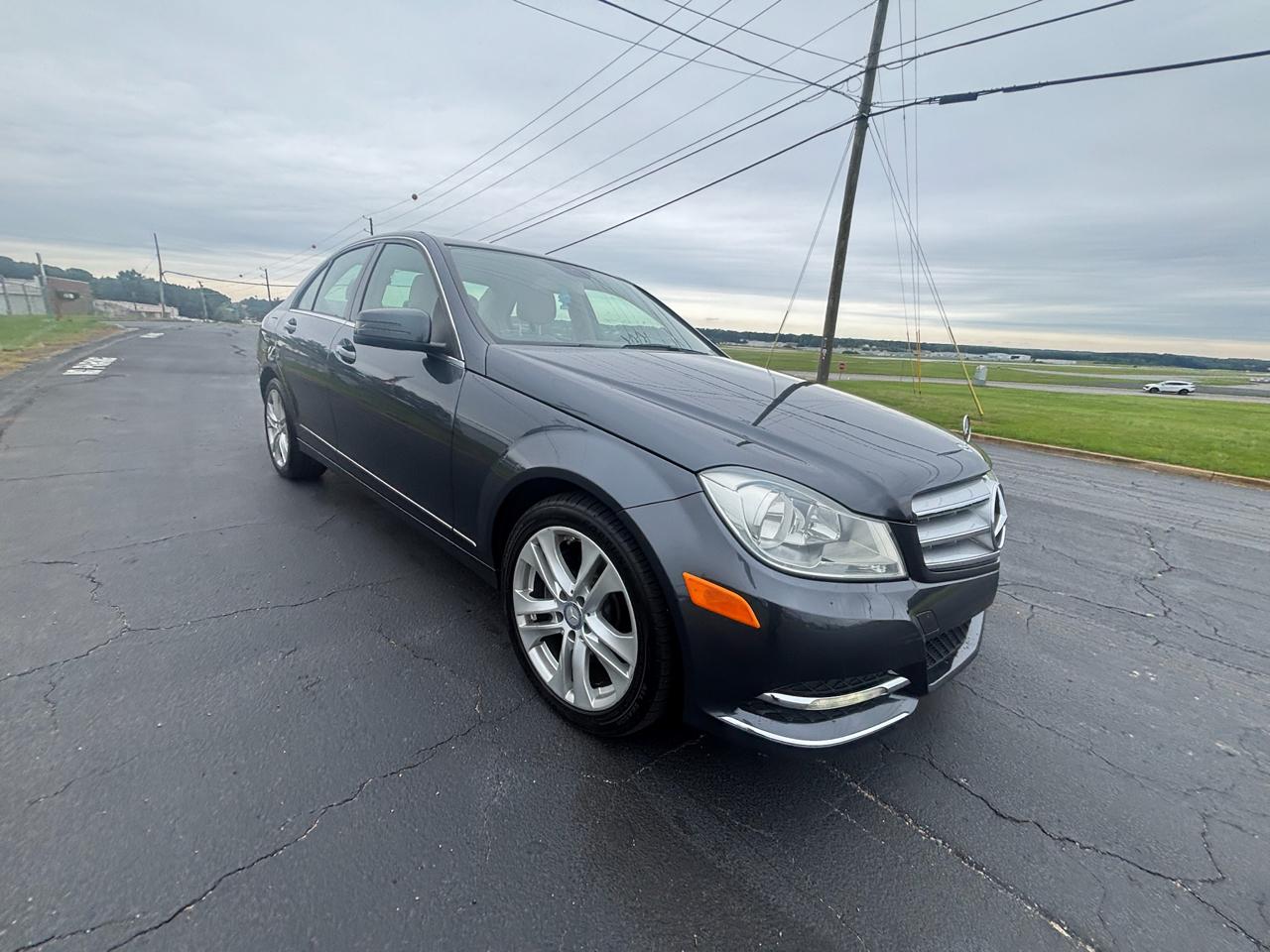 Mercedes-Benz C-Class C300 4MATIC Sport Sedan 2013