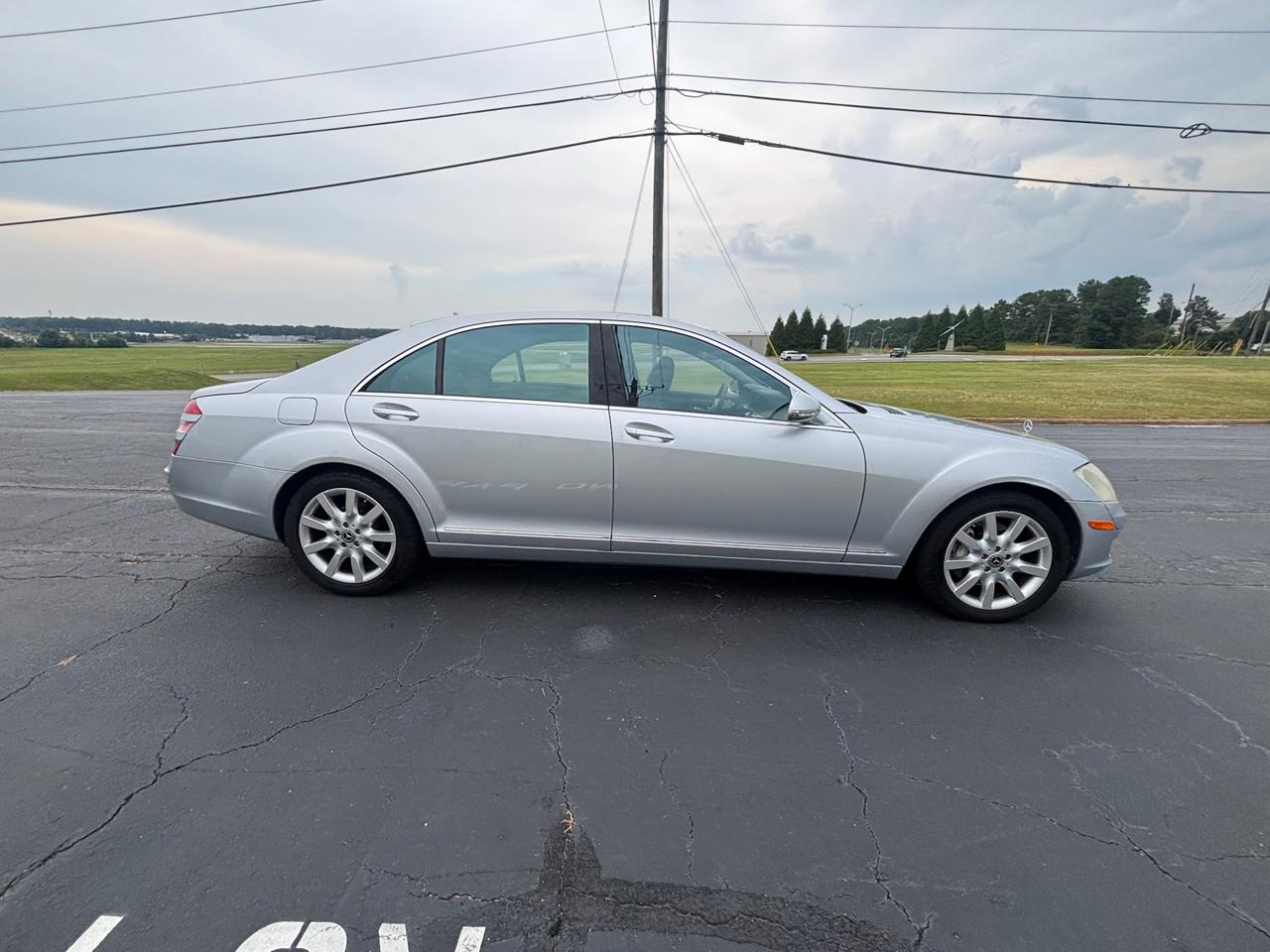 Mercedes-Benz S-Class S550 2008