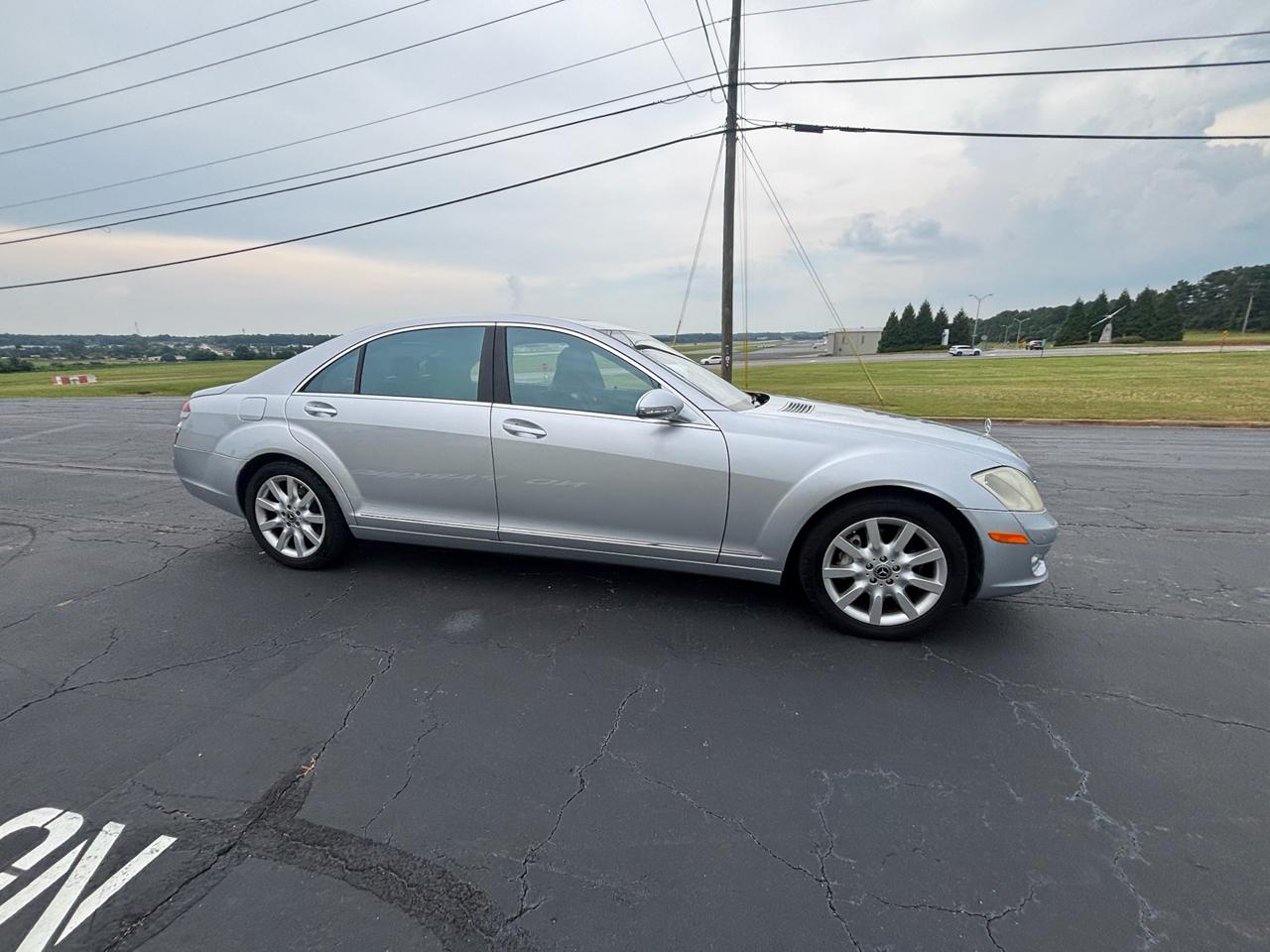 Mercedes-Benz S-Class S550 2008
