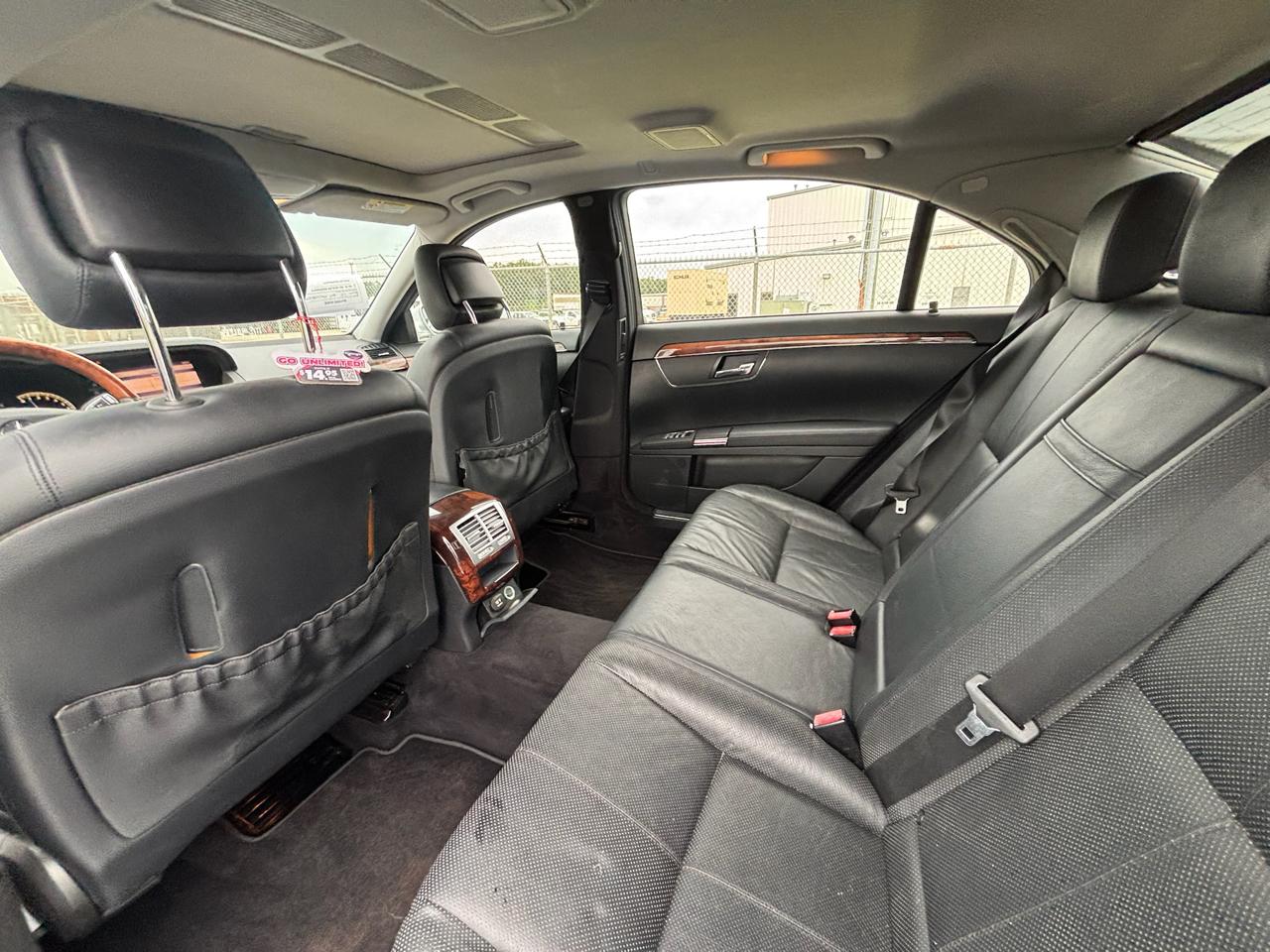 Mercedes-Benz S-Class S550 2008