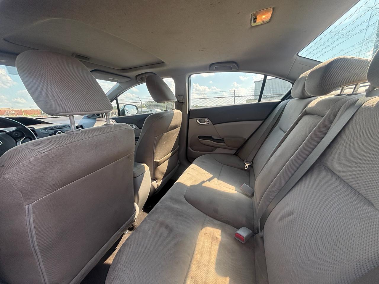 Honda Civic EX Sedan 5-Speed AT 2012