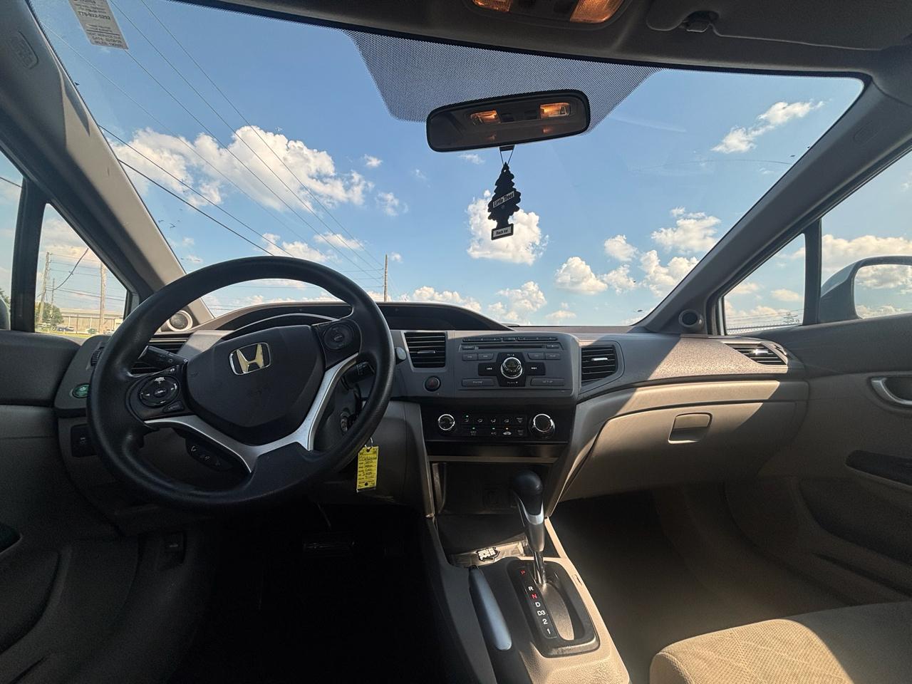 Honda Civic EX Sedan 5-Speed AT 2012