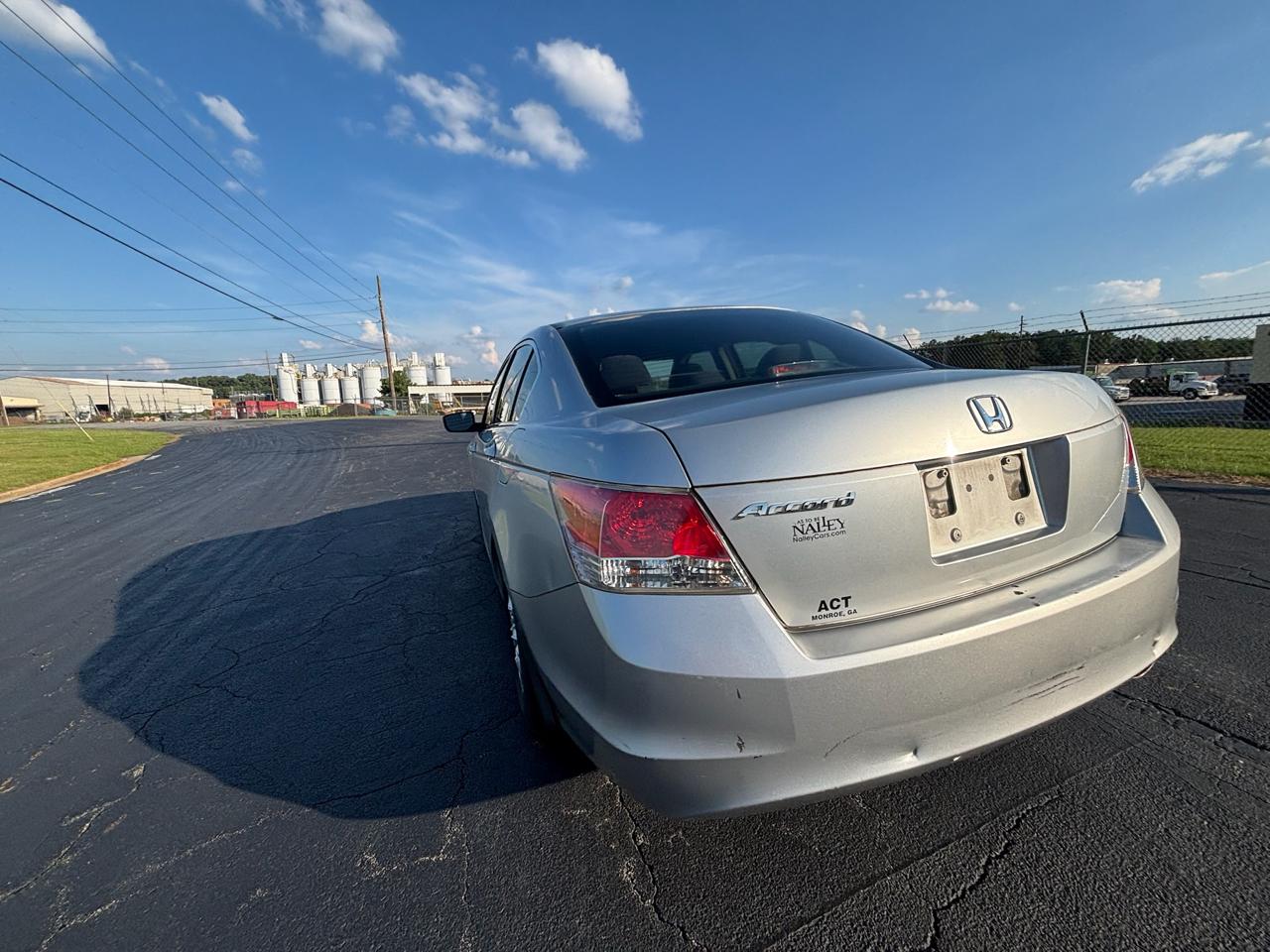 Honda Accord LX-P Sedan AT 2009