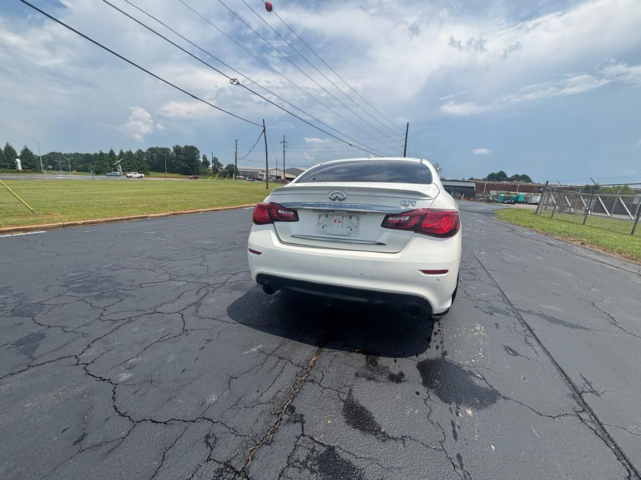 Infiniti Q70 37 2016