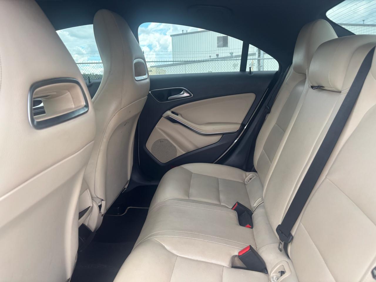 Mercedes-Benz CLA-Class CLA250 2014