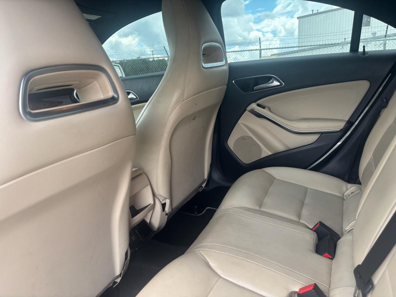 Mercedes-Benz CLA-Class CLA250 2014