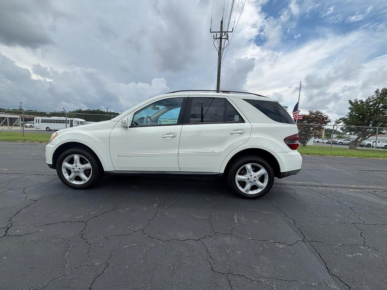 Mercedes-Benz M-Class ML350 2008