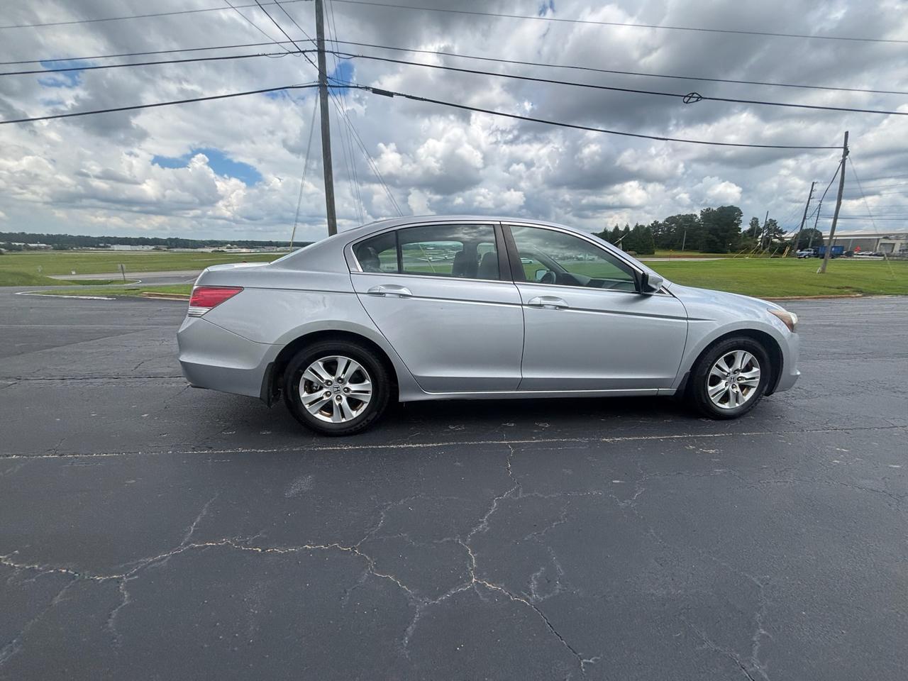 Honda Accord LX-P Sedan AT 2009