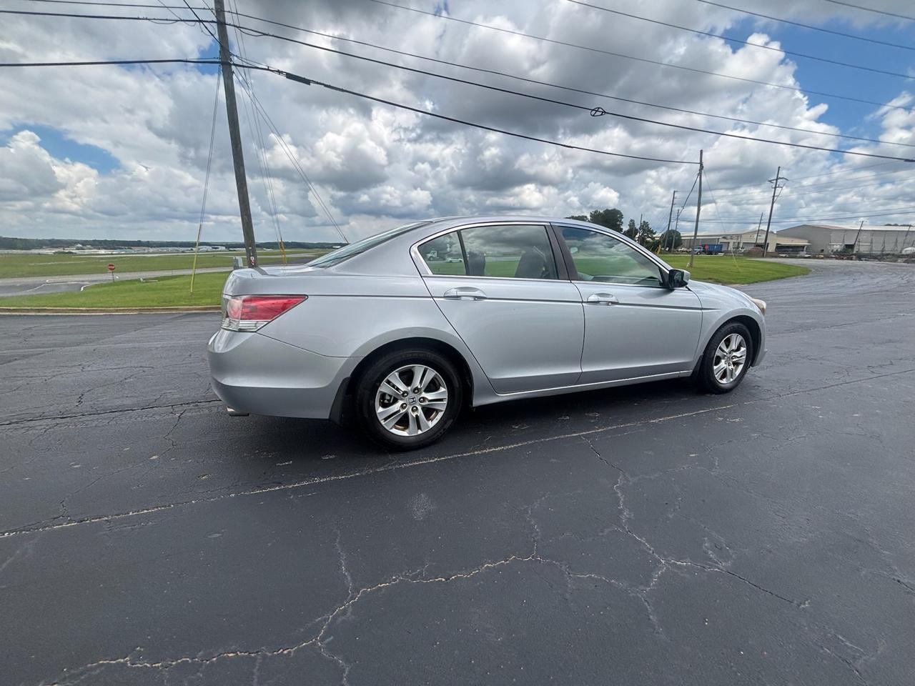 Honda Accord LX-P Sedan AT 2009