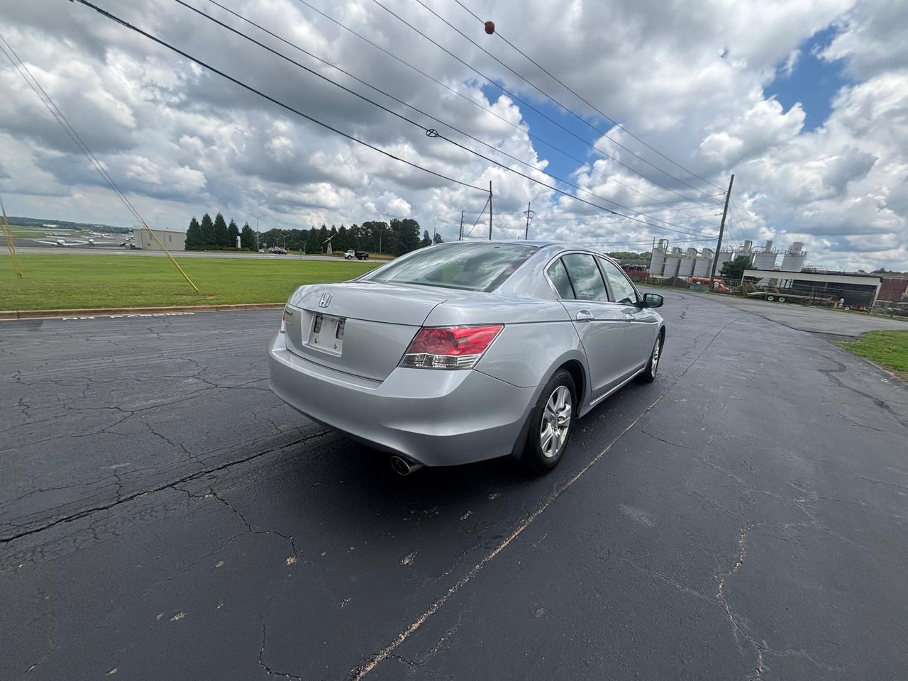 Honda Accord LX-P Sedan AT 2009