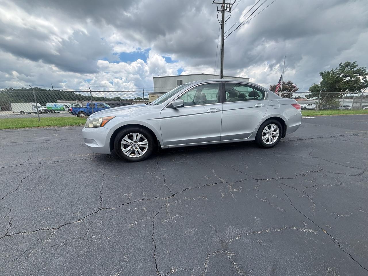 Honda Accord LX-P Sedan AT 2009