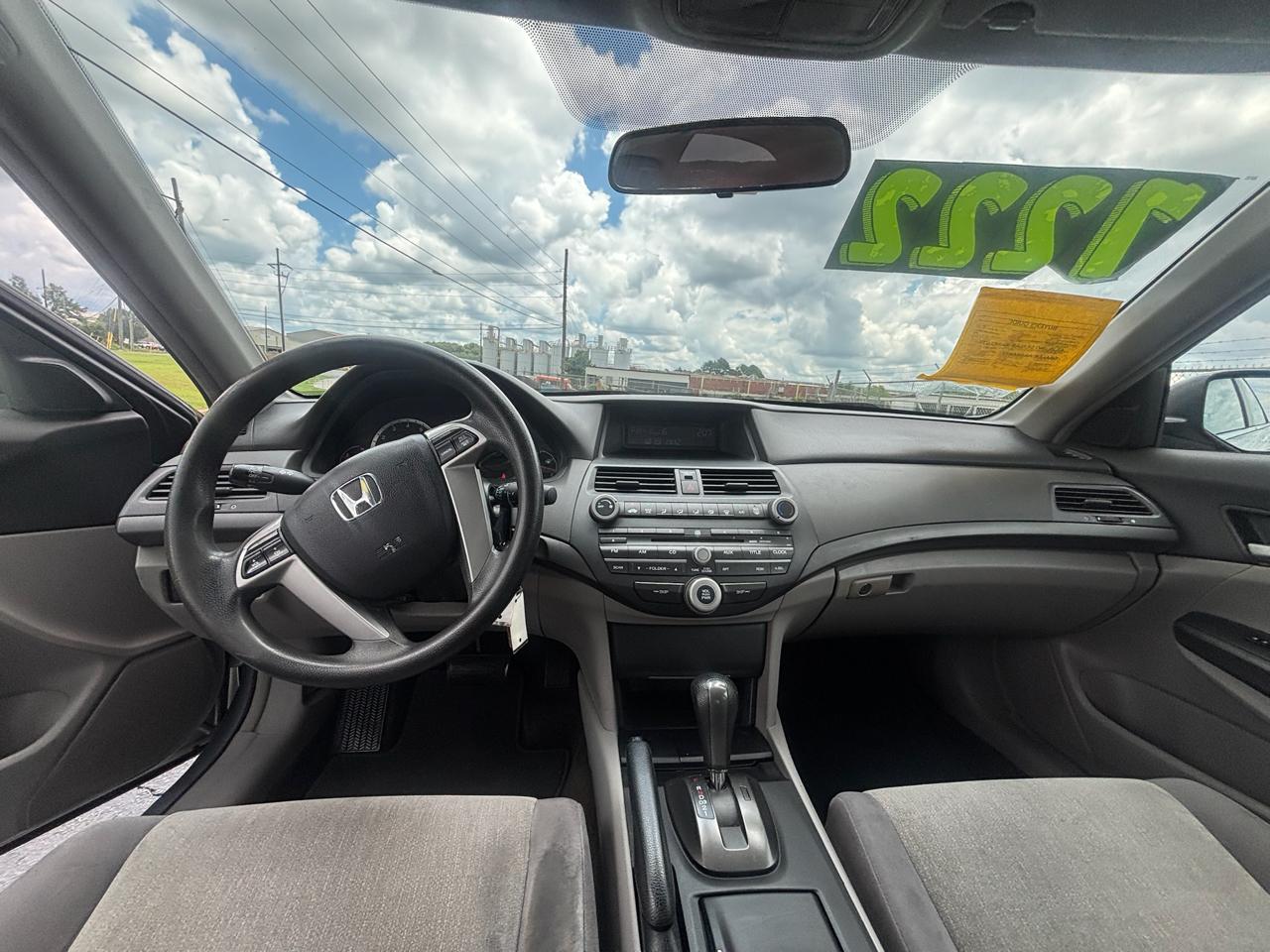 Honda Accord LX-P Sedan AT 2009