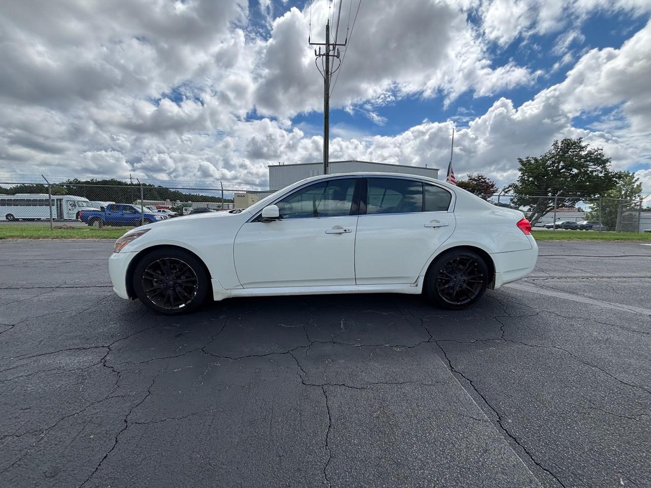 Infiniti G35 Base 2007