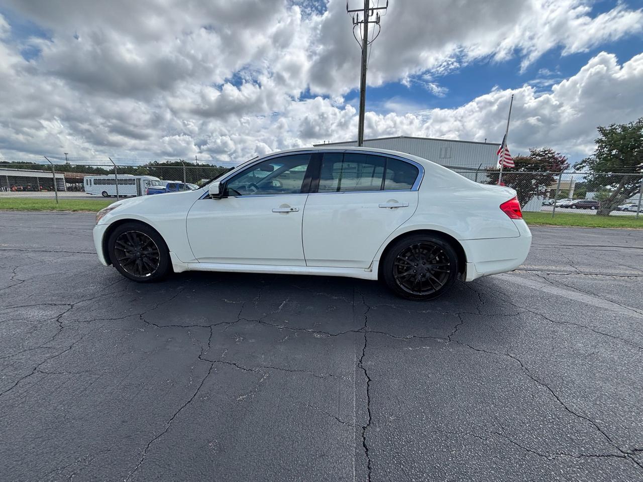 Infiniti G35 Base 2007