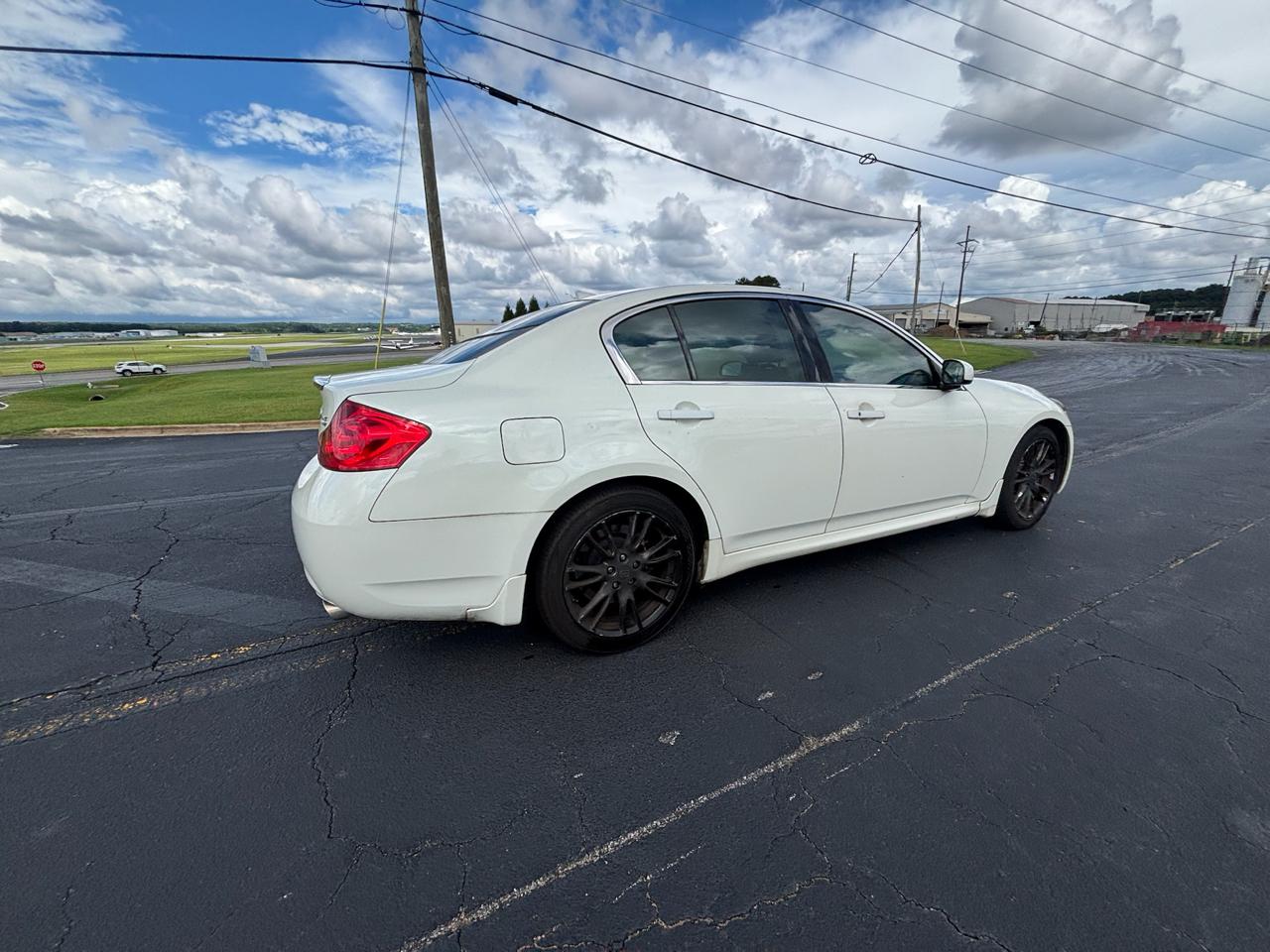 Infiniti G35 Base 2007