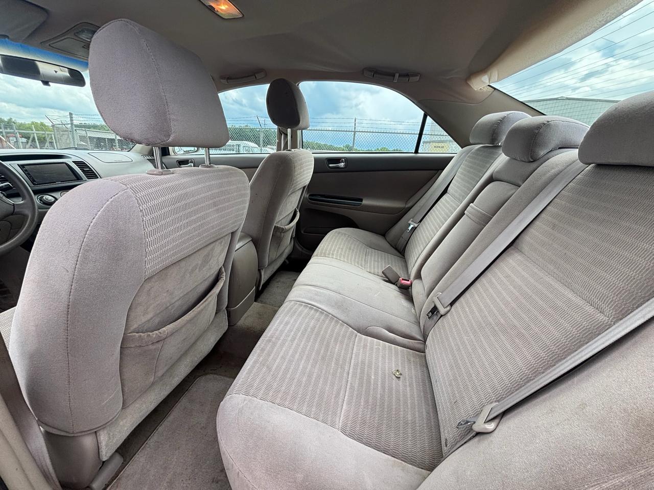 Toyota Camry LE 2005
