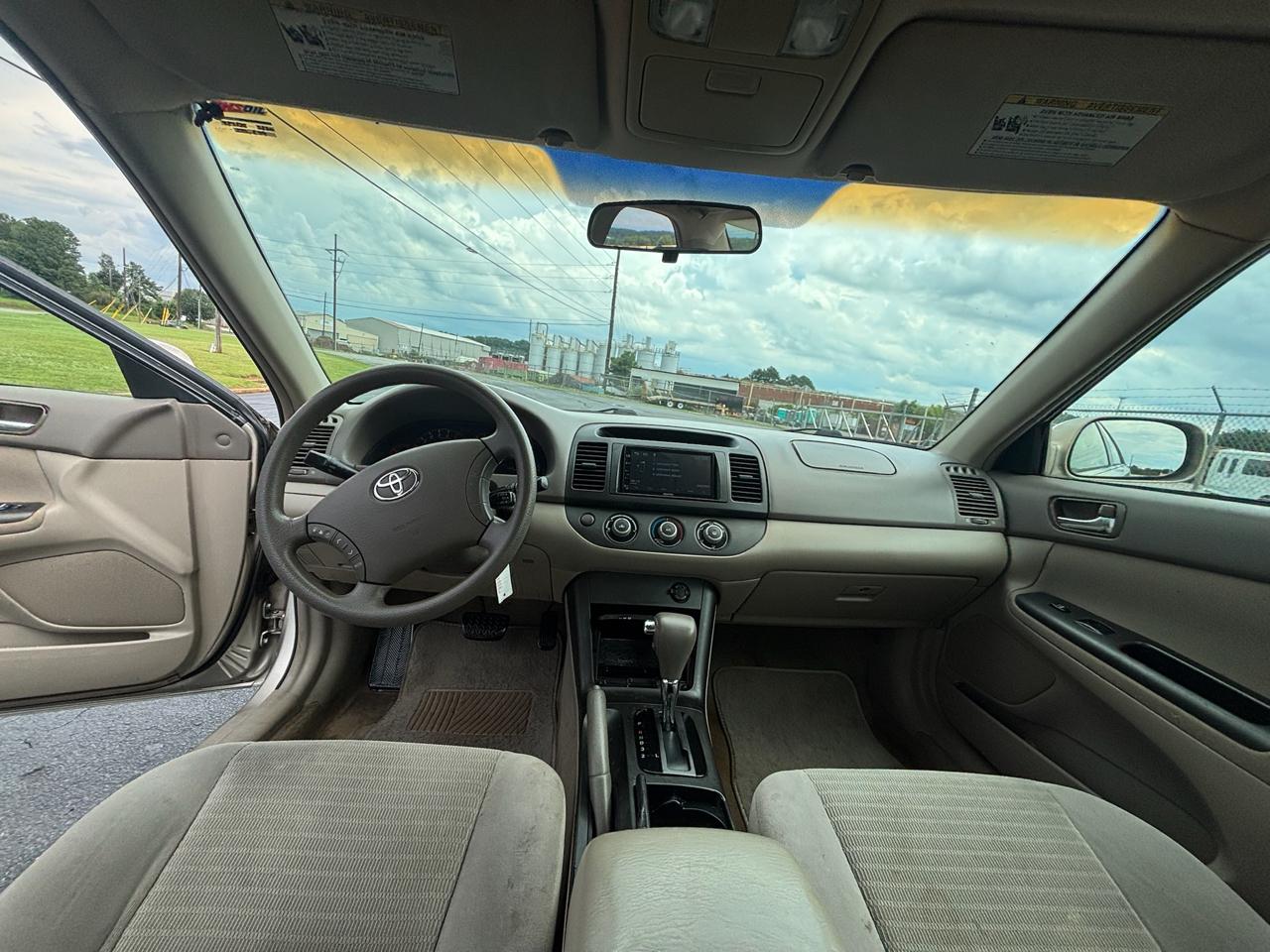 Toyota Camry LE 2005
