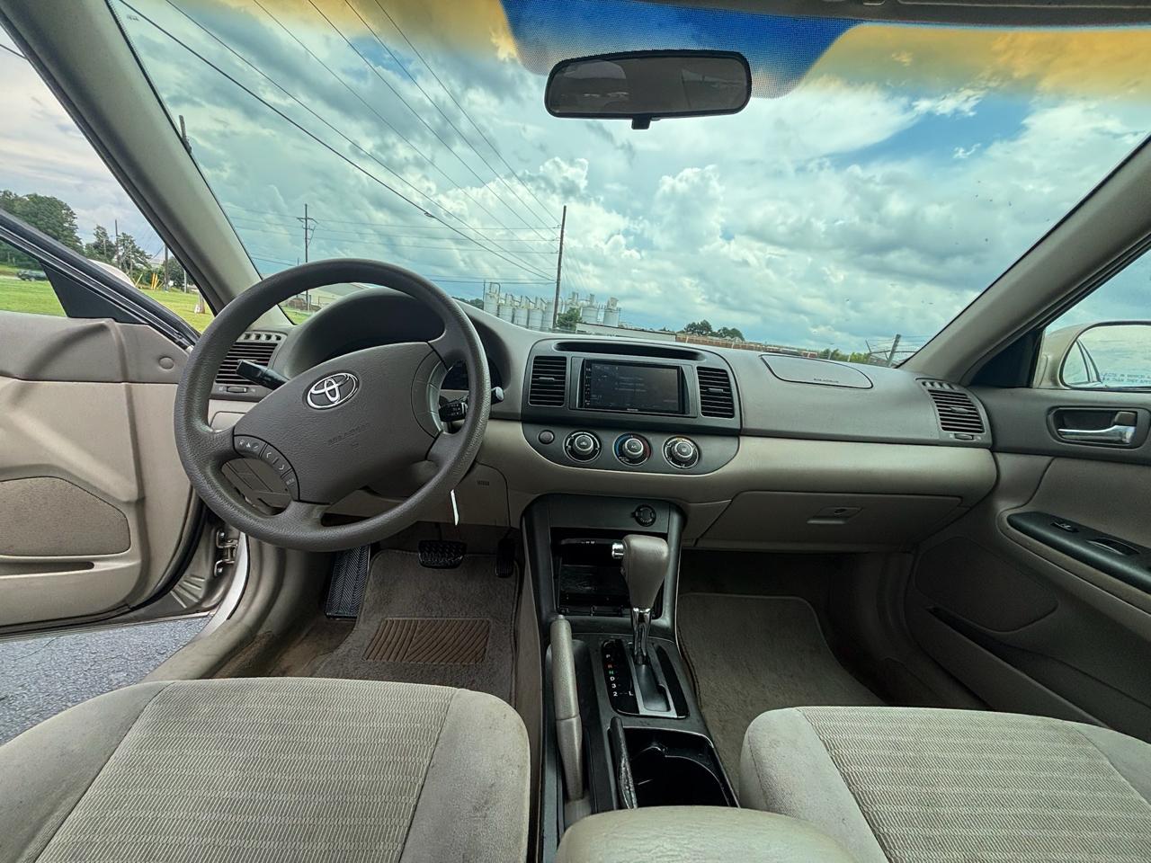 Toyota Camry LE 2005