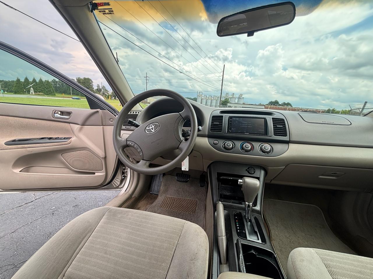 Toyota Camry LE 2005