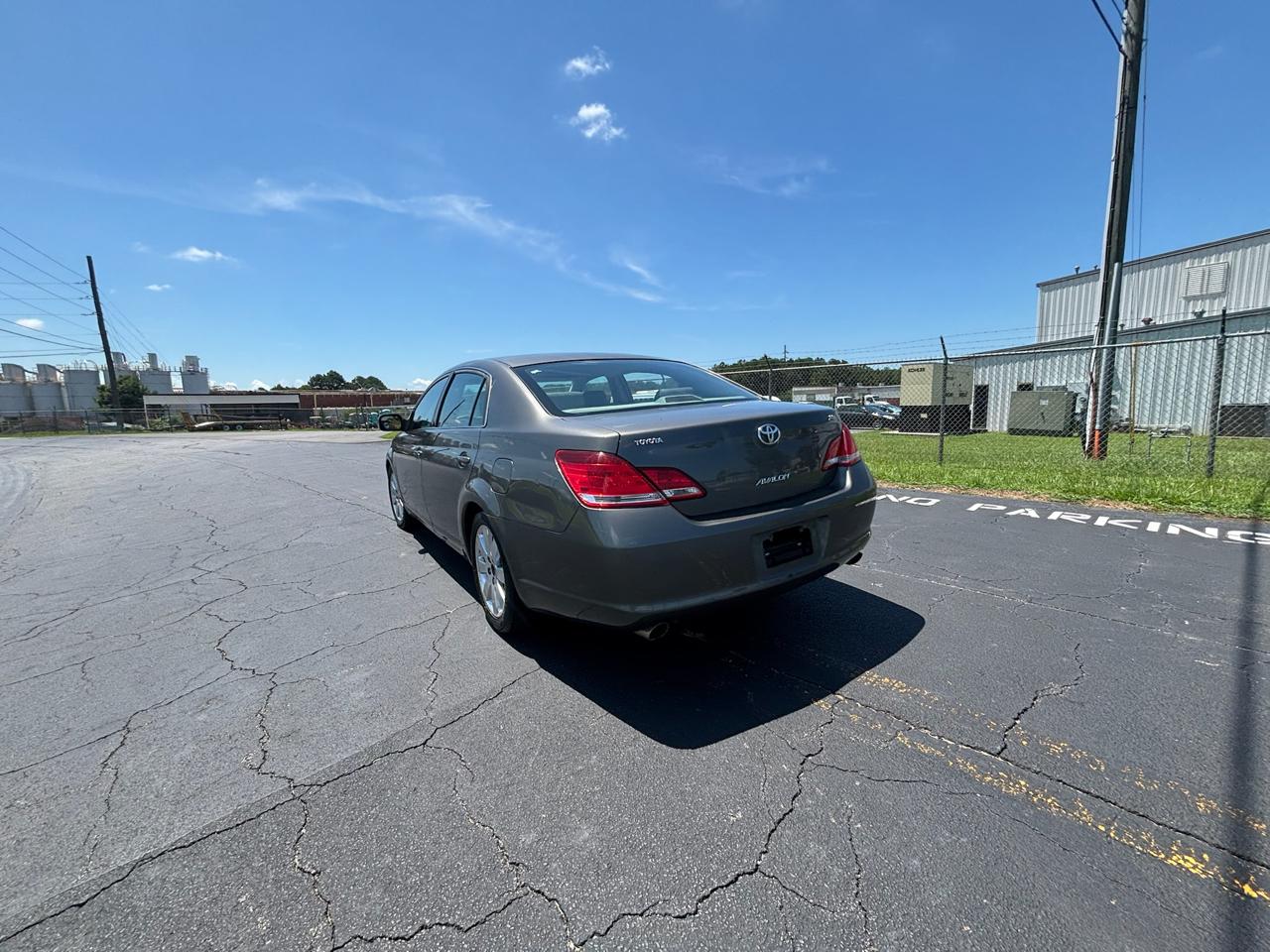 Toyota Avalon Limited 2006