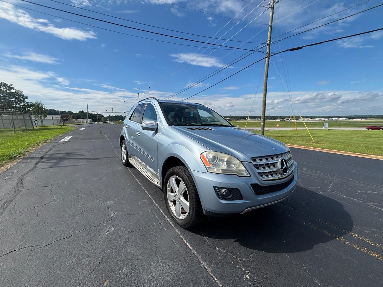 Mercedes-Benz M-Class ML350 2010