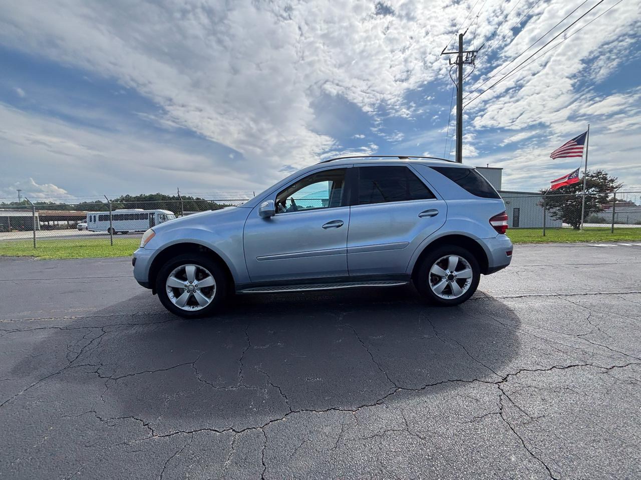 Mercedes-Benz M-Class ML350 2010