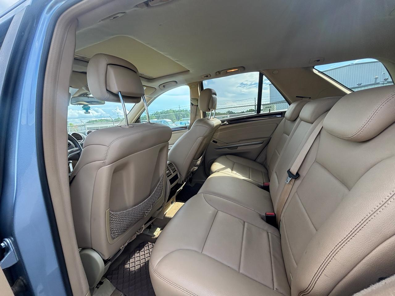 Mercedes-Benz M-Class ML350 2010