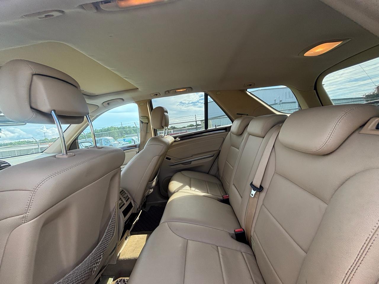 Mercedes-Benz M-Class ML350 2010