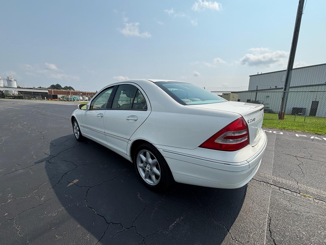 Mercedes-Benz C-Class C240 Sedan 2003