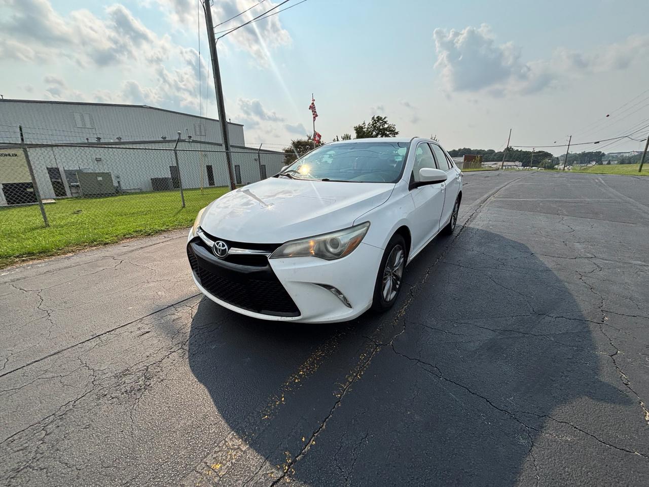 Toyota Camry SE 2017