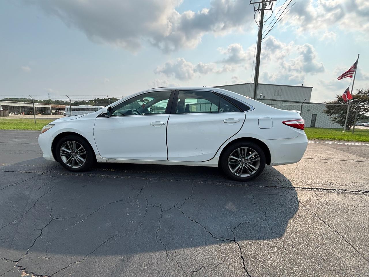 Toyota Camry SE 2017