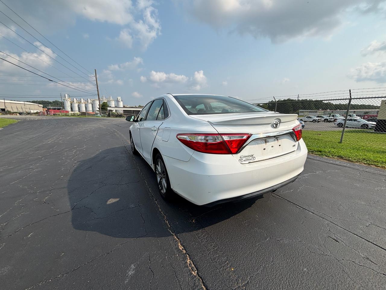 Toyota Camry SE 2017