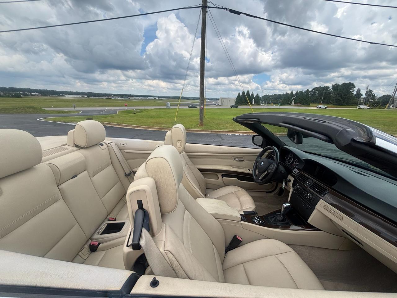 BMW 3-Series 328i Convertible 2010
