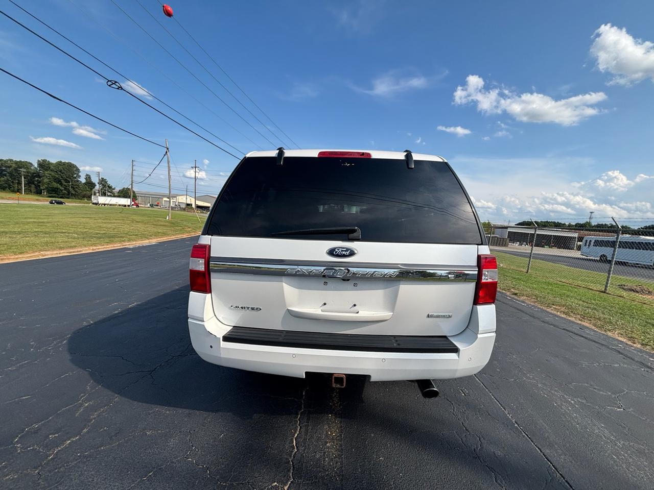 Ford Expedition EL Limited 4WD 2016