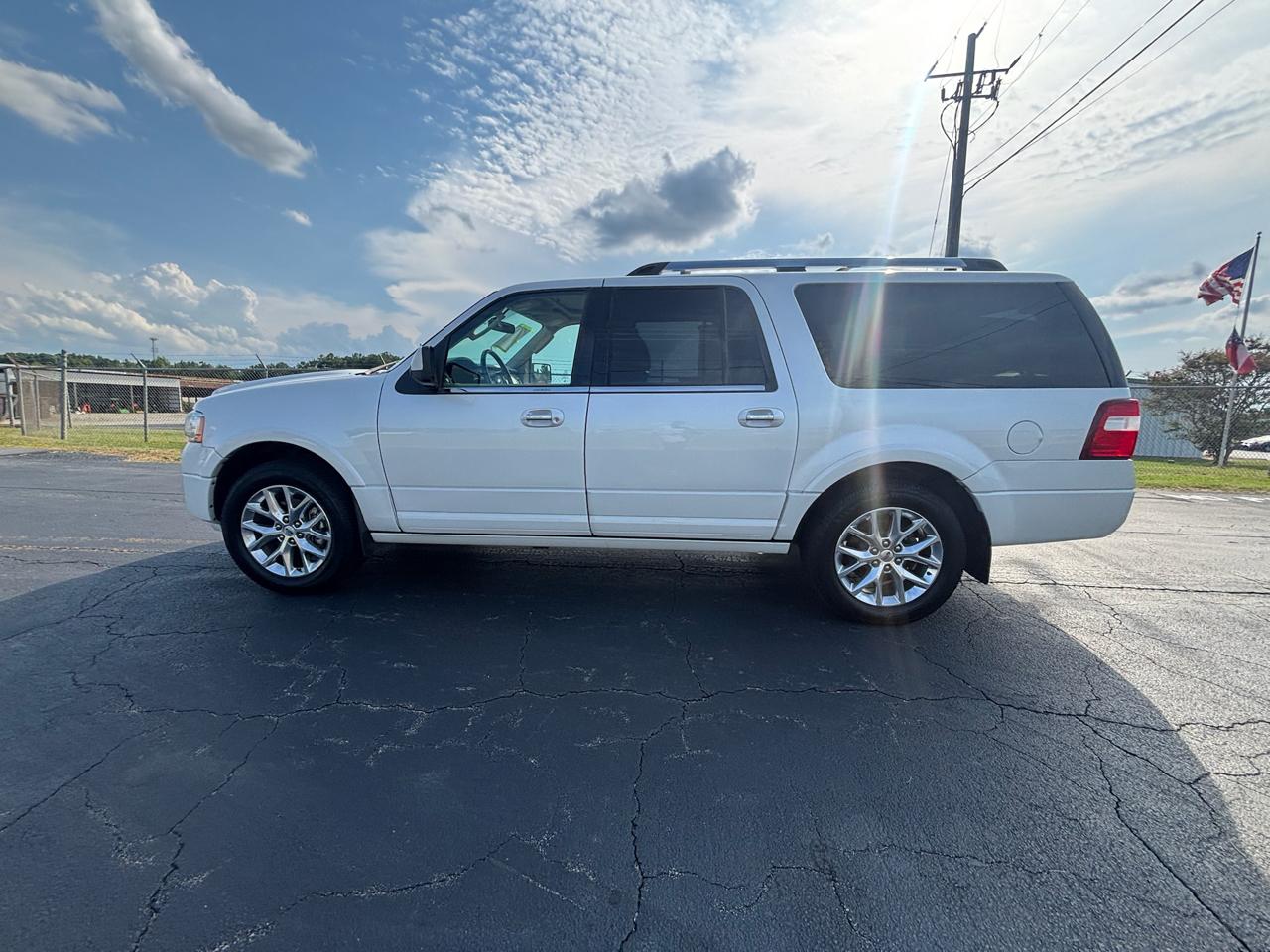 Ford Expedition EL Limited 4WD 2016