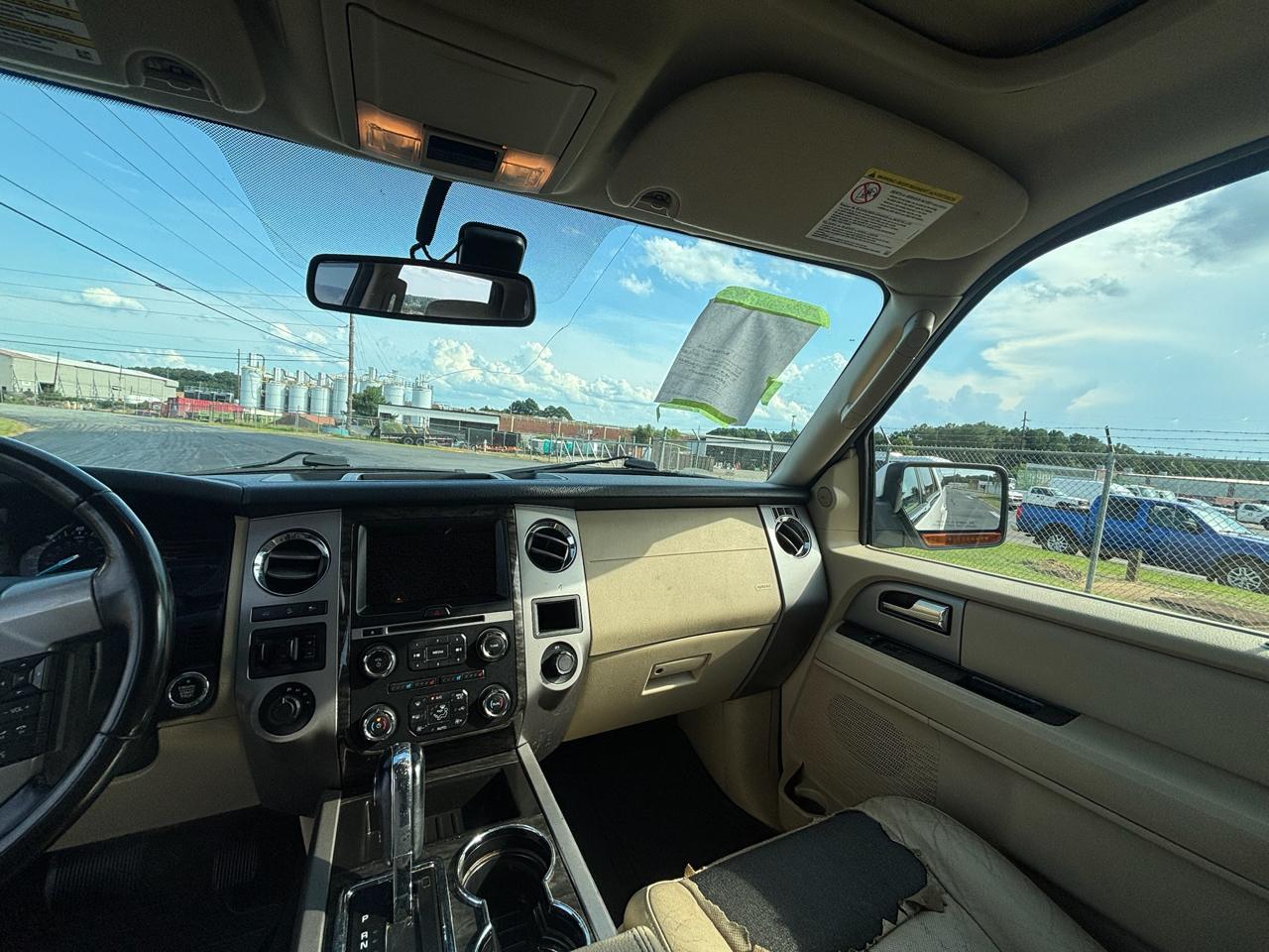 Ford Expedition EL Limited 4WD 2016