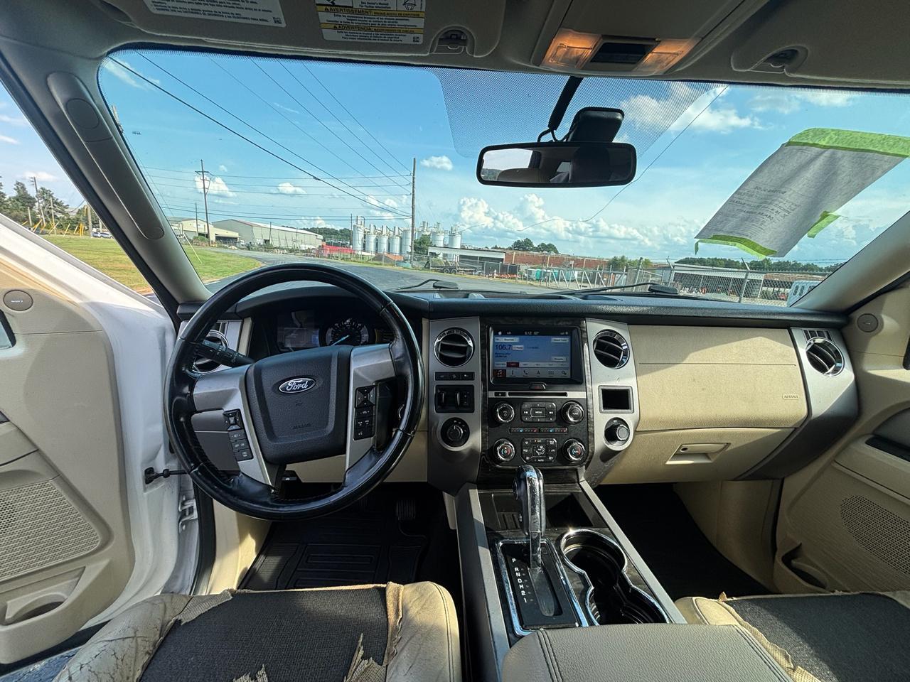 Ford Expedition EL Limited 4WD 2016