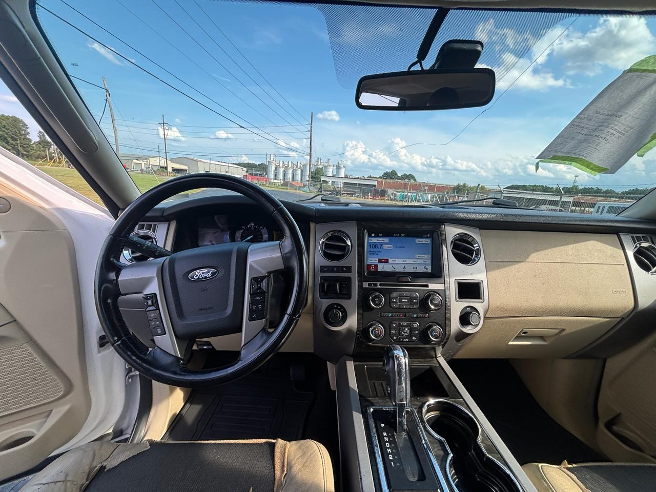 Ford Expedition EL Limited 4WD 2016