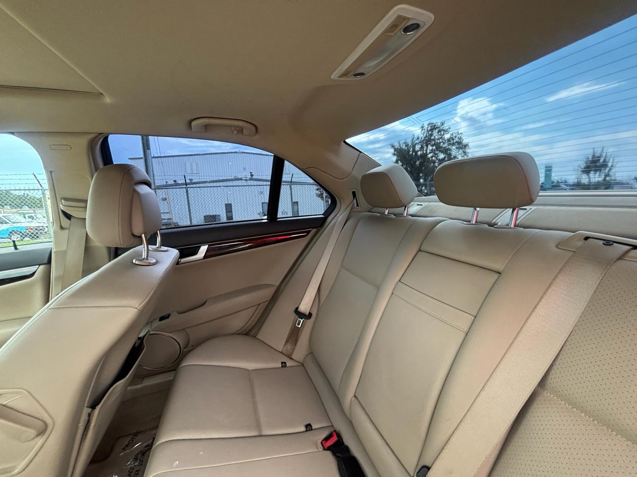 Mercedes-Benz C-Class C300 4MATIC Sport Sedan 2014