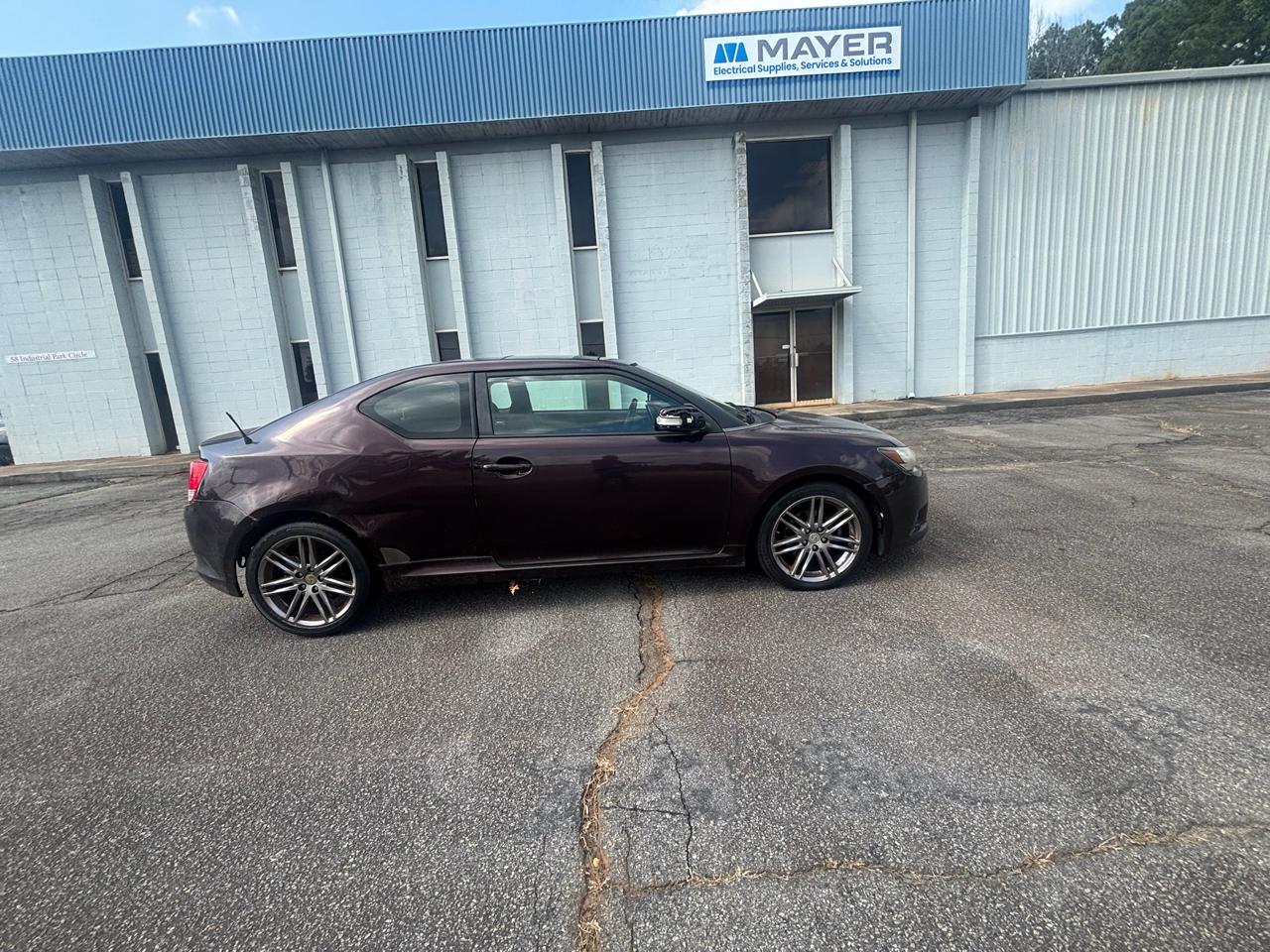 Toyota Scion tC photo 5