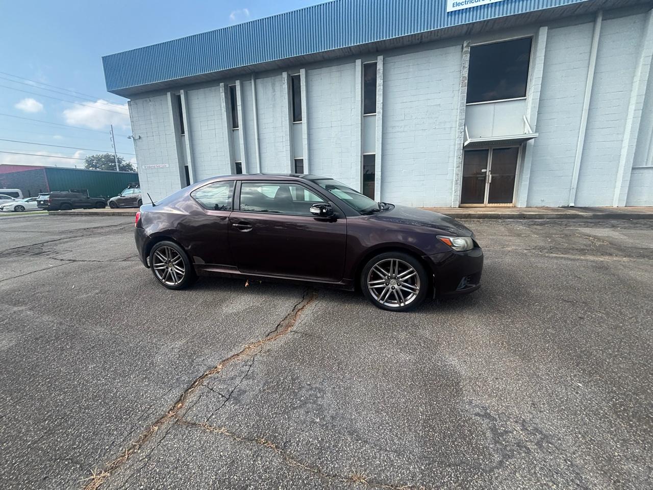 Toyota Scion tC photo 6