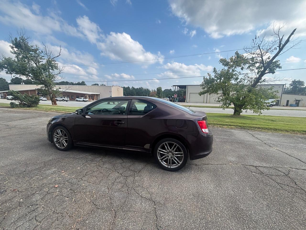 Toyota Scion tC photo 16