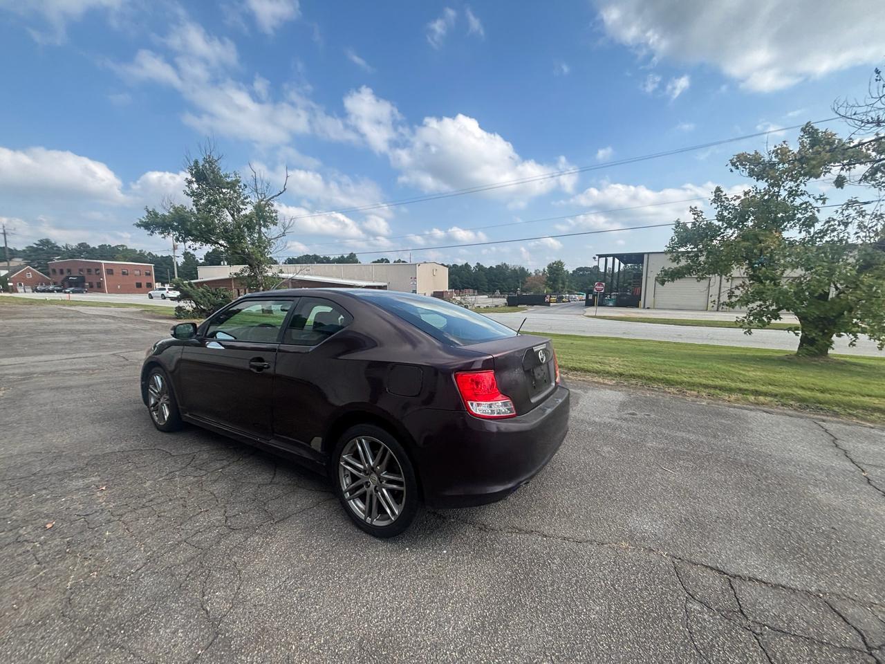 Toyota Scion tC photo 17