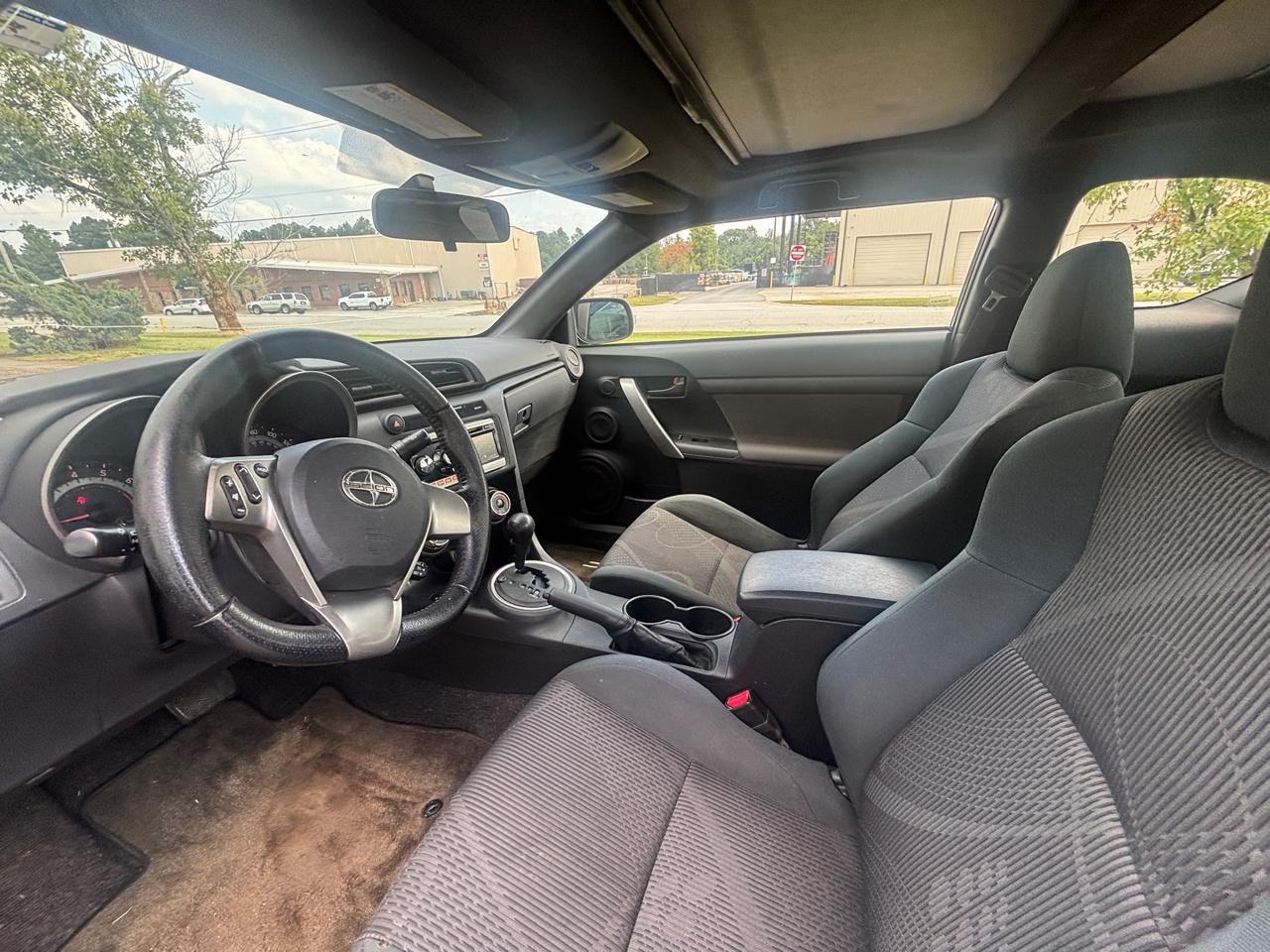 Toyota Scion tC photo 20