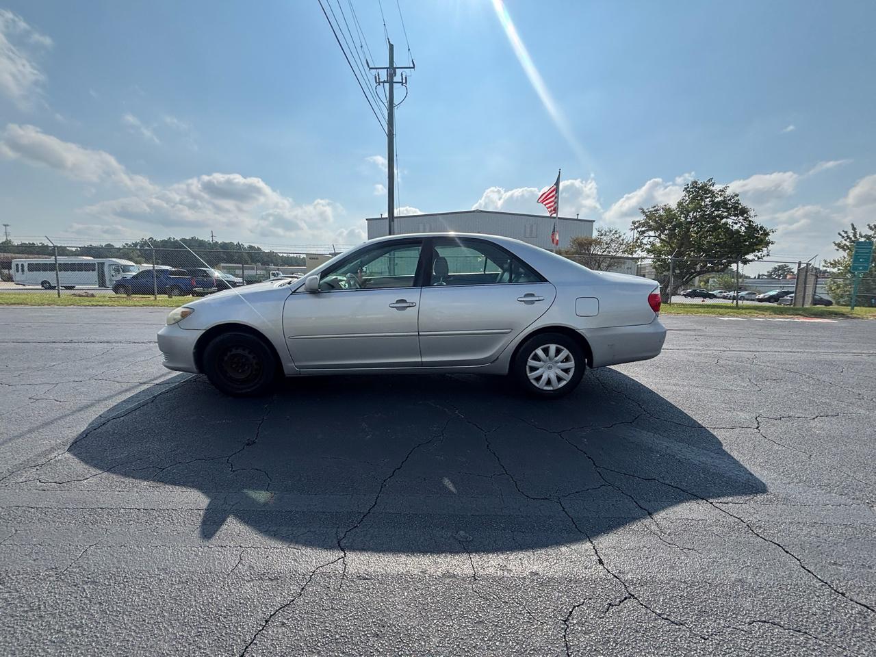 Toyota Camry photo 4