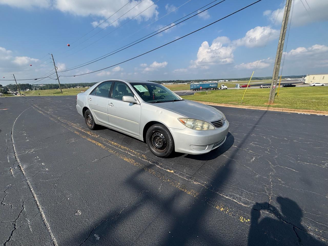 Toyota Camry photo 15