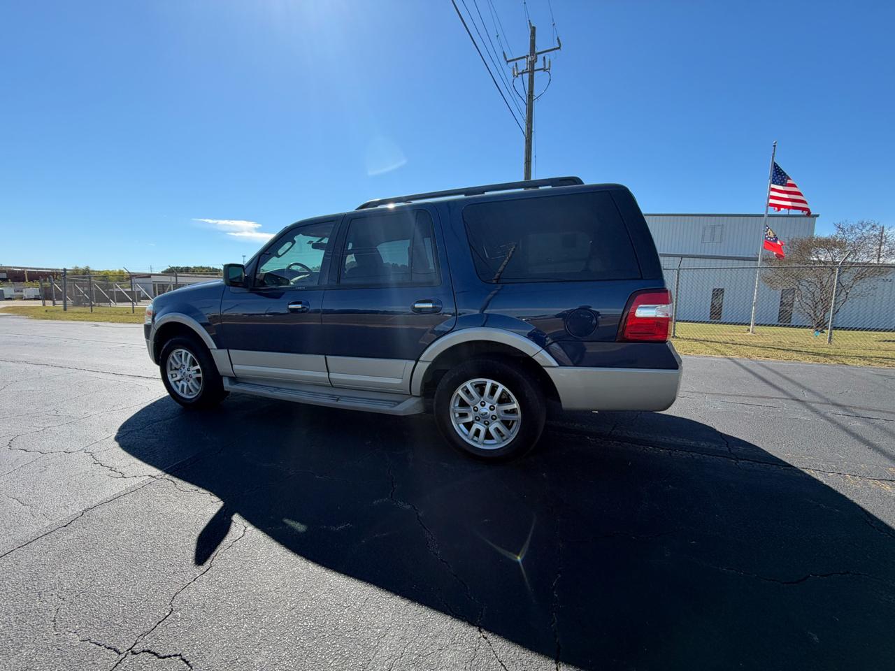 Ford Expedition photo 7